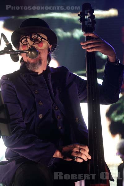 PRIMUS - 2015-06-12 - PARIS - Le Trianon - 